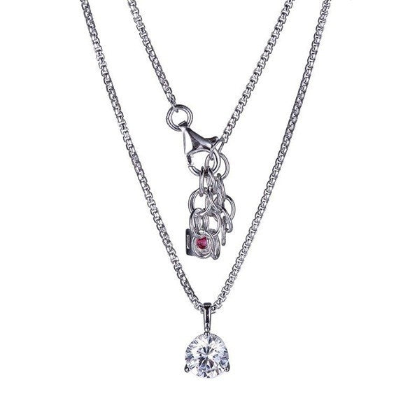 A Fashion Necklace from the MARTINI collection.