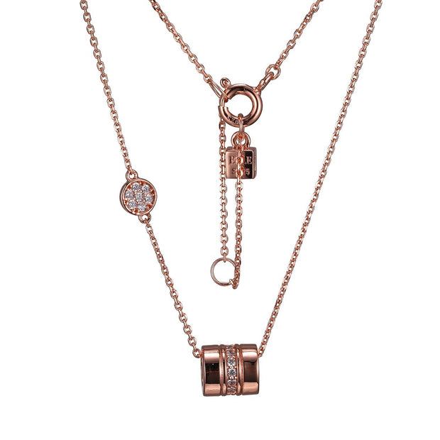 A Fashion Necklace from the ELLE MODERN collection.