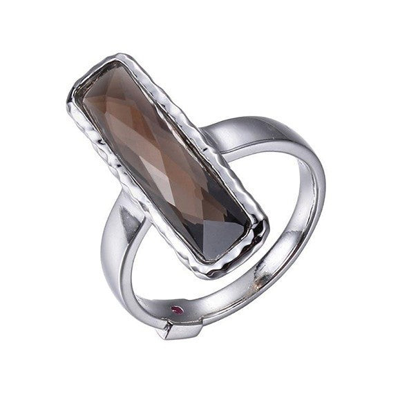 A Fashion Ring from the Sunrise 20 collection.