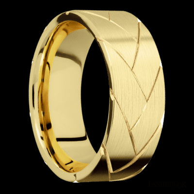 8 mm wide/Flat/14K Yellow Gold band with a machined Flatbraid pattern.