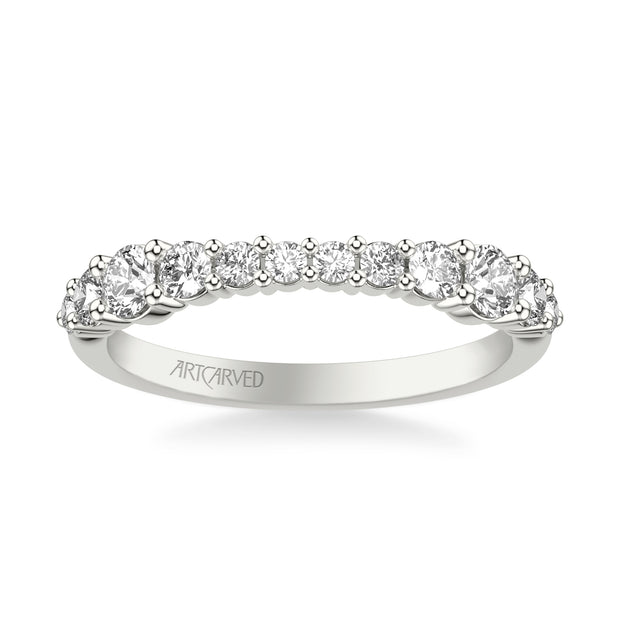 Classic Wedding Band with Graduated Round Prong Set Diamonds