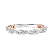 31-V955WR-L.00 - ARTCARVED - Lyric Twist Diamond Wedding Band with Inner Carved details