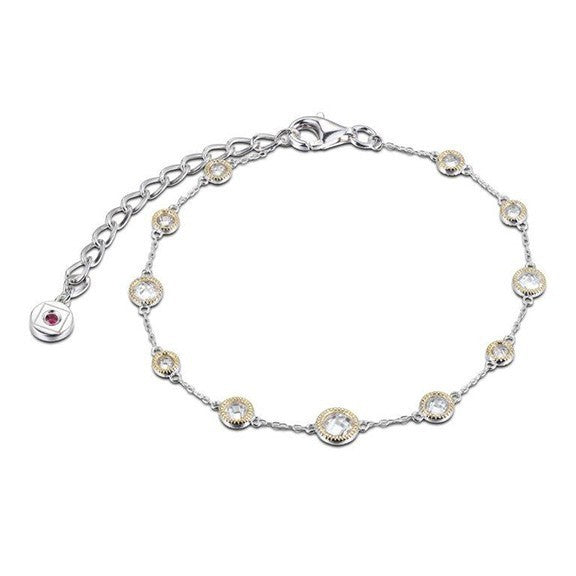 A Fashion Bracelet from the Essence collection.