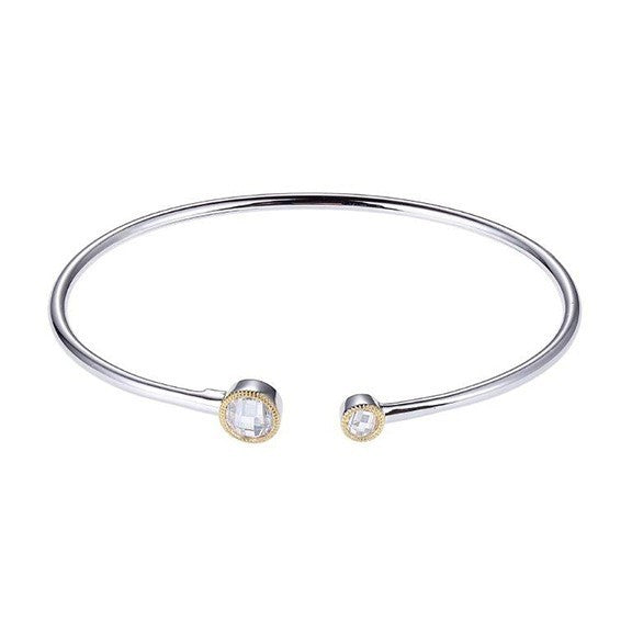 A Fashion Bracelet from the Essence 30 collection.