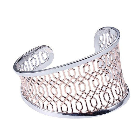A Fashion Bracelet from the Lattice collection.