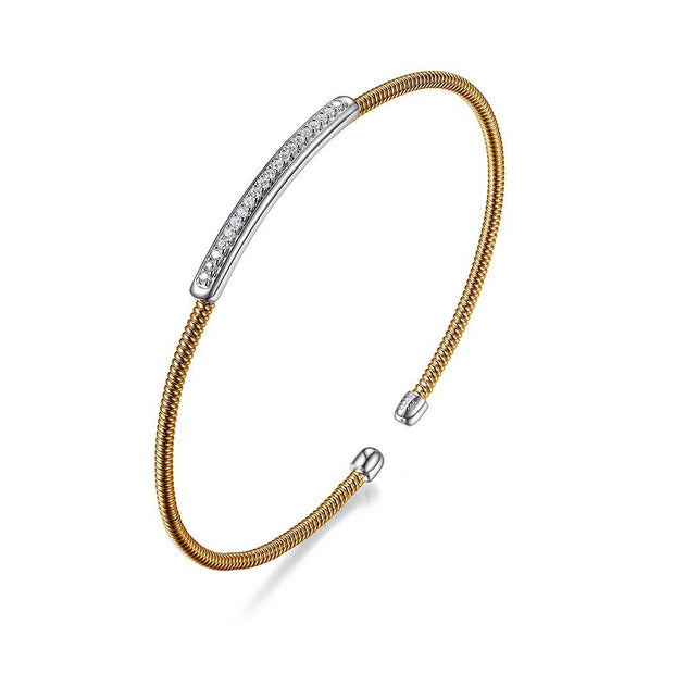 A Fashion Bracelet from the ELLE FLEX collection.