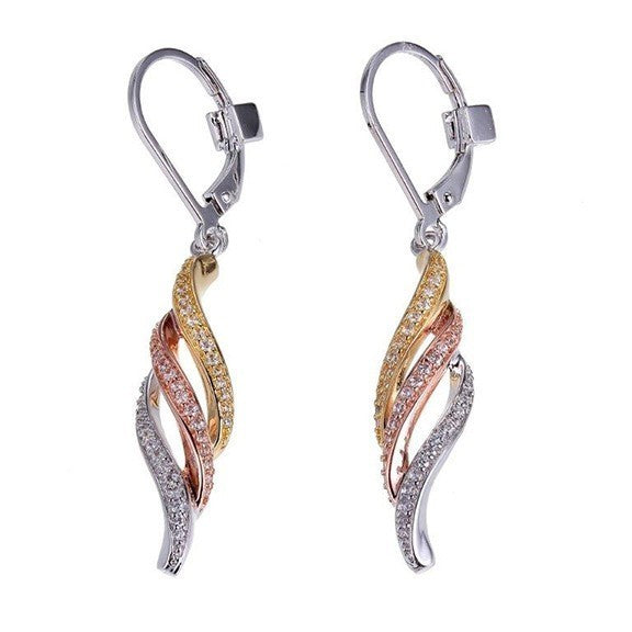 A Fashion Earrings from the Ocean collection.