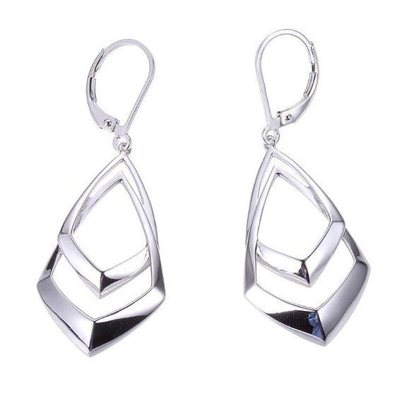A Fashion Earrings from the Trilogy collection.