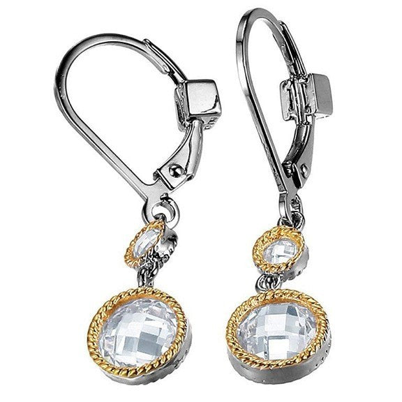 A Fashion Earrings from the Essence 30 collection.