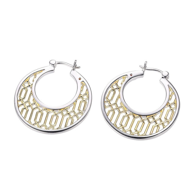 A Fashion Earrings from the LATTICE YELLOW collection.