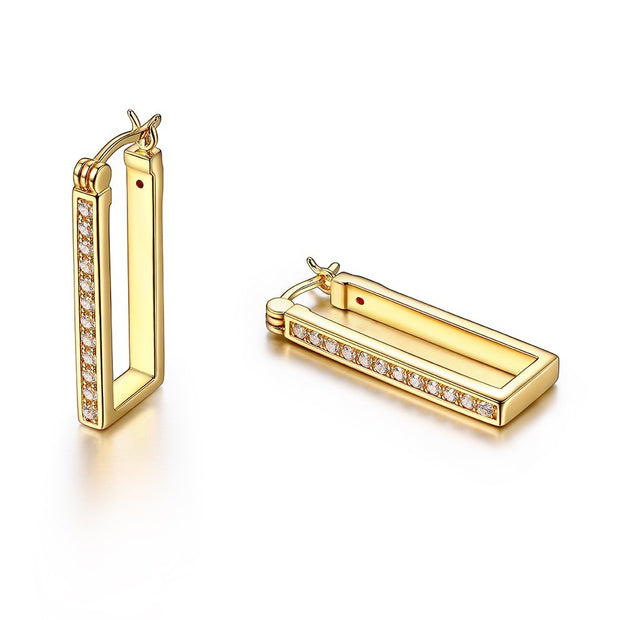 A Fashion Earrings from the ELLE MODERN collection.