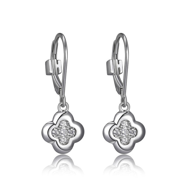 A Fashion Earrings from the AMOUR collection.