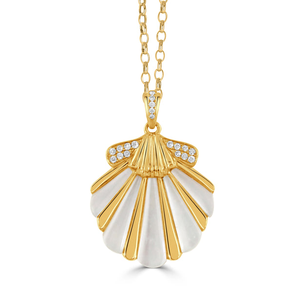 18K YELLOW GOLD DIAMOND SEA SHELL PENDANT WITH CLEAR QUARTZ OVER WHITE MOTHER OF PEARL