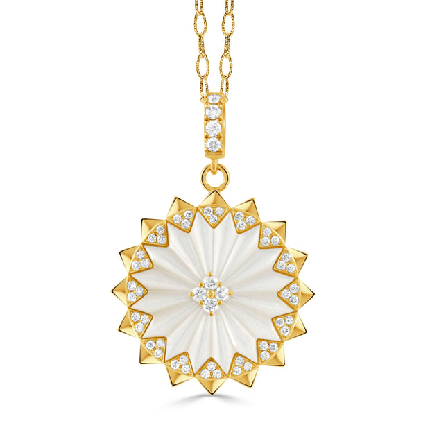 18K YELLOW GOLD DIAMOND PENDANT WITH WHITE MOTHER OF PEARL