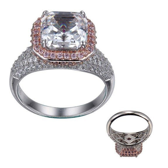 A Fashion Ring from the Bliss collection.