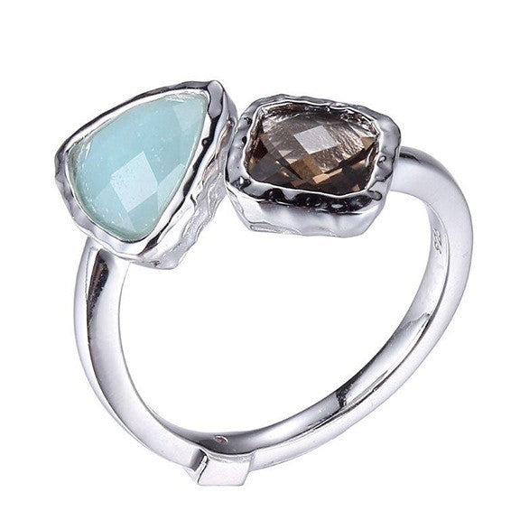 A Fashion Ring from the Sunrise 20 collection.