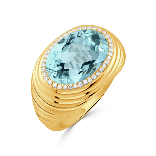 18K YELLOW GOLD DIAMOND RING WITH SKY BLUE TOPAZ CENTER