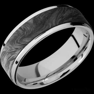 7 mm wide/Flat Grooved Edges/Cobalt Chrome band with one 5 mm Raised Centered inlay of Forged Carbon Fiber.