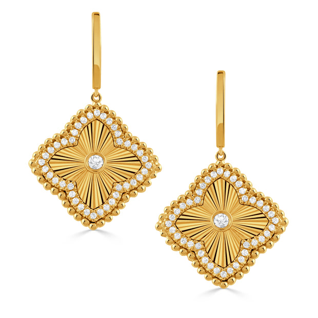 E11390 - 18k Yellow Gold Earrings from the Helios collection