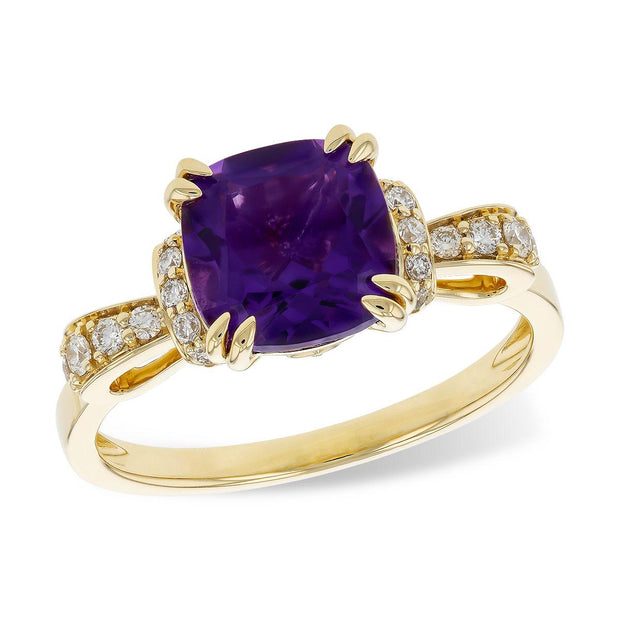 14KT Gold Ladies Diamond Ring