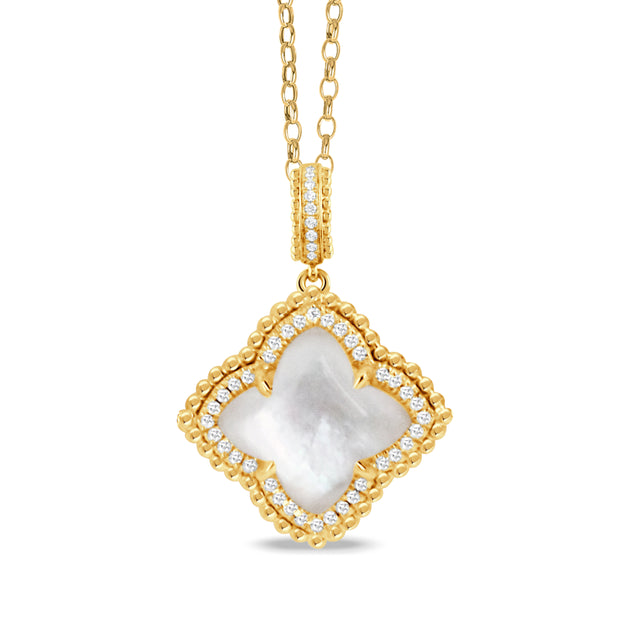 P11076WMP - 18k Yellow Gold Pendant from the Ravenna collection