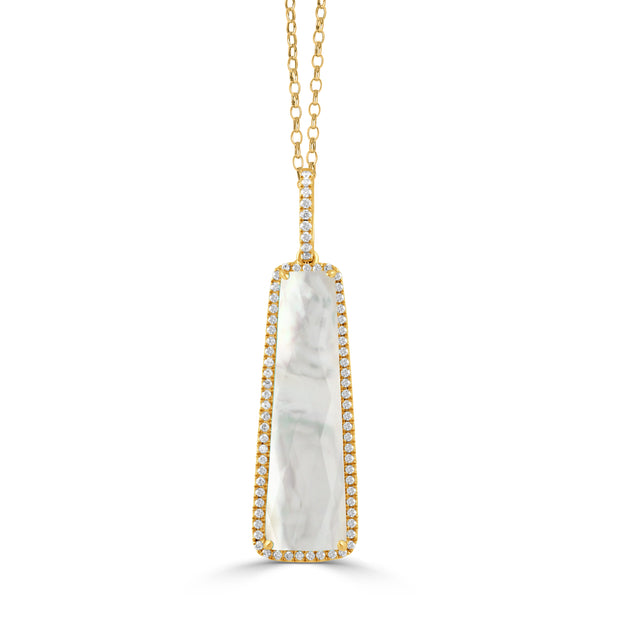 P5517WMP-18K YELLOW GOLD DIAMOND PENDANT WITH CLEAR QUARTZ OVER WHITE MOTHER OF PEARL