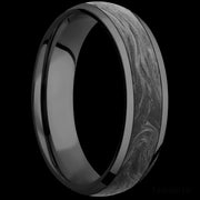 6 mm wide/Domed/Zirconium band with one 4 mm Centered inlay of Forged Carbon Fiber.